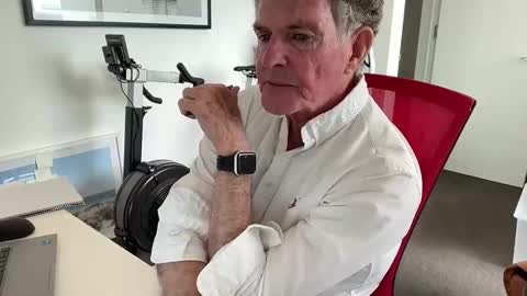 Snapshot of puffiest chatting on 01/23/25, 11:05 puffiest online show from 01/23/25, 11:05