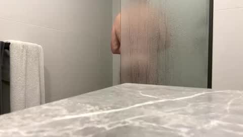 Snapshot of puffiest chatting on 09/21/25, 11:06 puffiest online show from 09/21/25, 11:06