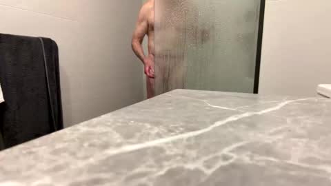 Snapshot of puffiest chatting on 11/11/25, 08:14 puffiest online show from 11/11/25, 08:14