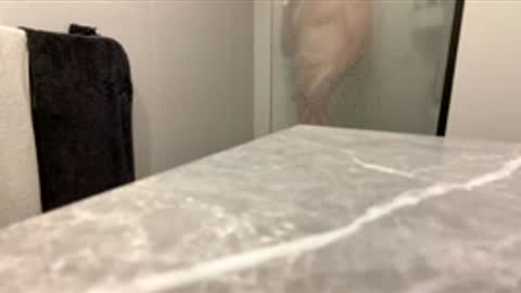 Snapshot of puffiest chatting on 12/01/25, 12:26 puffiest online show from 12/01/25, 12:26