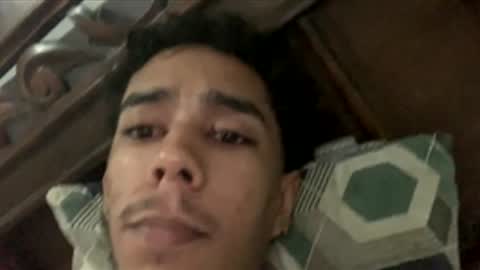 pulgarpaeznicoll2 online show from 12/05/25, 05:27