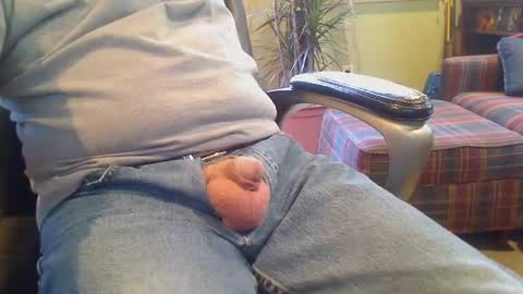 pulltoy1 online show from 01/22/25, 05:38