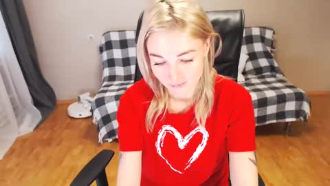 Polly online show from 01/19/25, 08:50