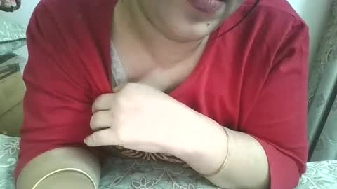 Snapshot of punjabimilf chatting on 11/12/25, 05:02 nutella online show from 11/12/25, 05:02