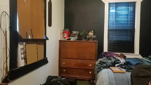 pUnKie6 online show from 12/25/24, 02:56