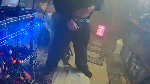 Snapshot of punkrunr083 chatting on 02/20/25, 07:55 punkrunr083 online show from 02/20/25, 07:55