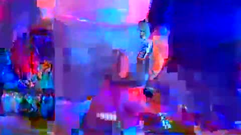 Snapshot of punkrunr083 chatting on 11/13/25, 10:58 punkrunr083 online show from 11/13/25, 10:58