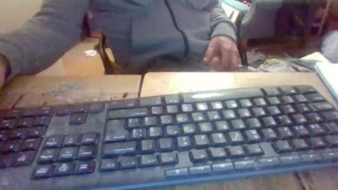 pup_y online show from 10/13/25, 10:10