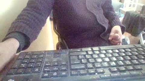 pup_y online show from 02/04/26, 10:43