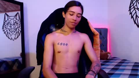 Cris online show from 03/04/25, 03:26