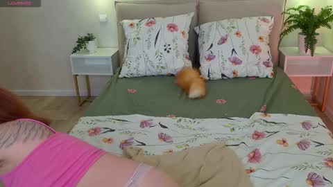 Alison online show from 09/27/25, 02:11