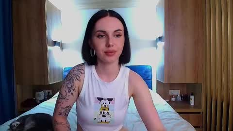 Julia online show from 05/15/26, 03:30