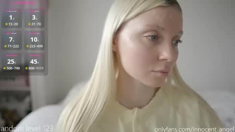 i dont do shows for free. watching here silently and waiting for me to start showing you something for free is useless online show from 02/09/25, 01:56