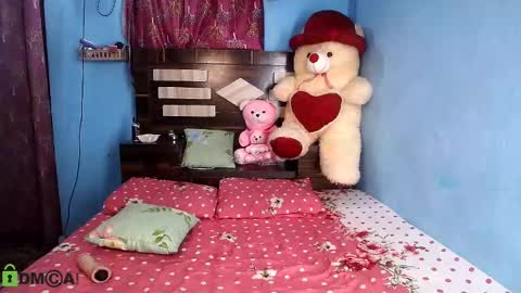 Pureannuals online show from 12/03/24, 02:47