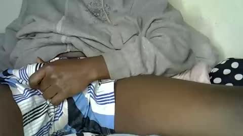 Pureblack  online show from 10/11/25, 07:34