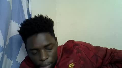 Pureblack  online show from 11/16/25, 08:36