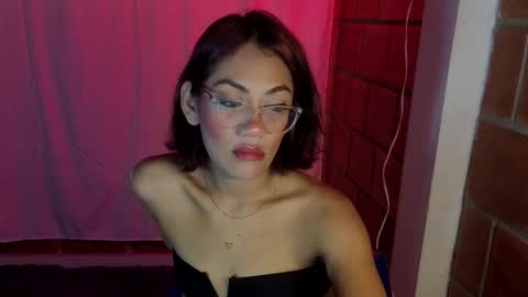 purepleasure25 online show from 12/19/25, 07:04