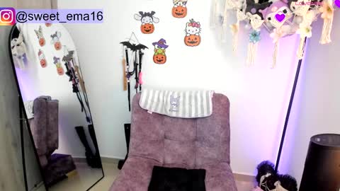 purple_ema online show from 10/02/25, 06:59