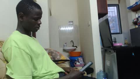 purple_hearts online show from 10/05/25, 03:10