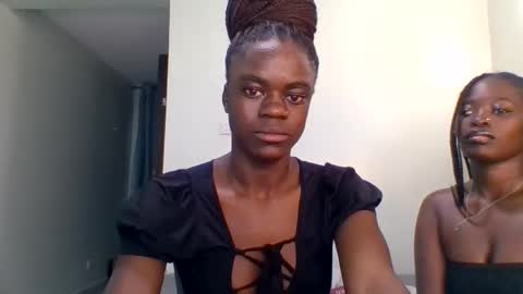 purple_honey1 online show from 04/28/26, 09:53