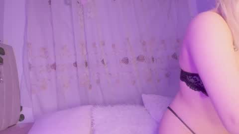 Purple Lilith online show from 09/26/25, 04:05