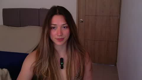 Snapshot of purpleluzzy chatting on 07/13/26, 02:20 Lizzy online show from 07/13/26, 02:20