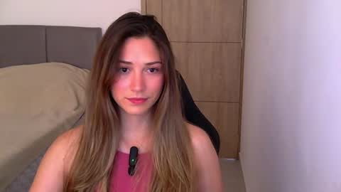 Snapshot of purpleluzzy chatting on 07/15/26, 03:17 Lizzy online show from 07/15/26, 03:17