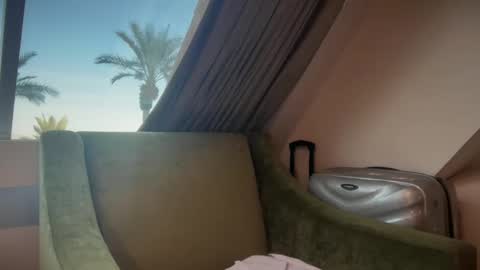 PurpleRainn69  Dina online show from 02/23/25, 11:36