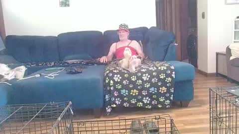 Snapshot of pussy_licker0127 chatting on 10/03/25, 03:09 Mark online show from 10/03/25, 03:09