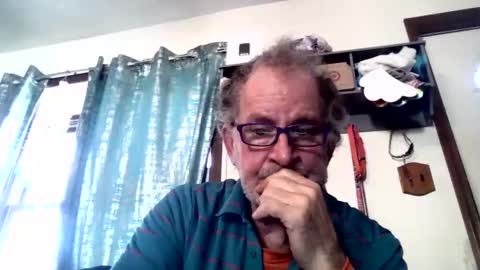 Snapshot of pussy_licker0127 chatting on 11/17/25, 03:40 Mark online show from 11/17/25, 03:40