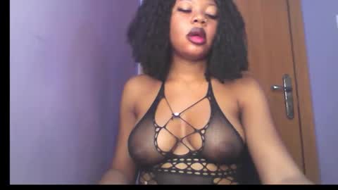 Snapshot of pussy_x_cookie chatting on 03/04/26, 07:14 stella online show from 03/04/26, 07:14