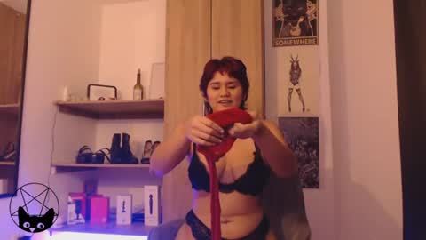 Mari online show from 07/19/26, 02:15