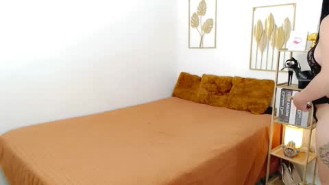 Your sweet Lala online show from 11/17/25, 04:40