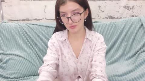 Snapshot of pussykatt_girl chatting on 02/01/25, 04:46 pussykatt_girl online show from 02/01/25, 04:46