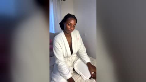 kate and noels online show from 12/21/25, 10:22