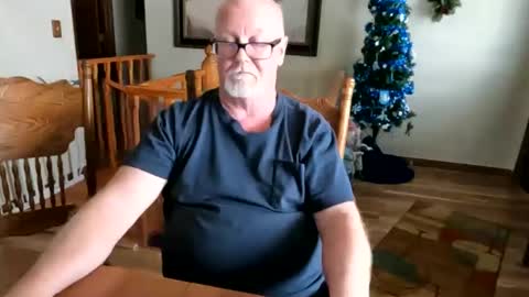 pussylover1365 online show from 02/14/25, 09:32