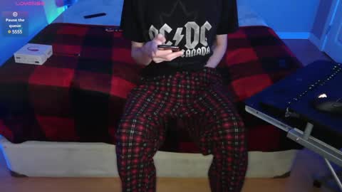 pussylover2182 online show from 12/09/24, 06:23