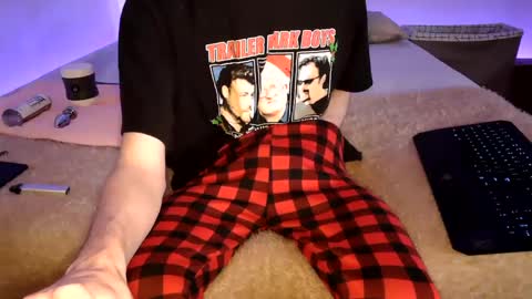 pussylover2182 online show from 12/14/24, 07:51