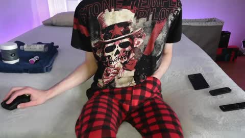 pussylover2182 online show from 12/22/24, 07:44