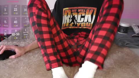 pussylover2182 online show from 01/03/25, 06:11