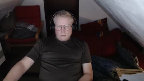 pussylovercb online show from 09/24/25, 06:33