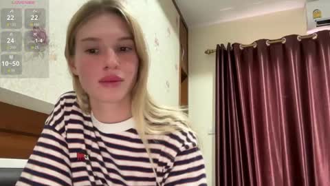 Lina online show from 04/12/26, 04:39