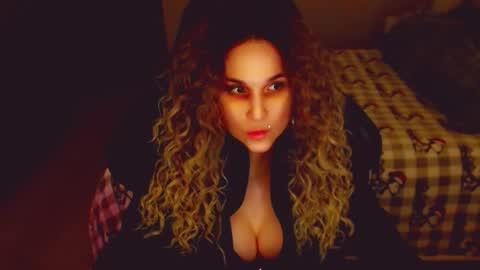 Kitty online show from 03/19/26, 10:14