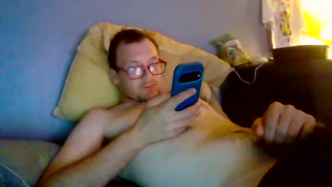 Snapshot of pvghhyt chatting on 09/19/25, 04:25 park online show from 09/19/25, 04:25