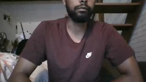 Python online show from 11/09/25, 01:59