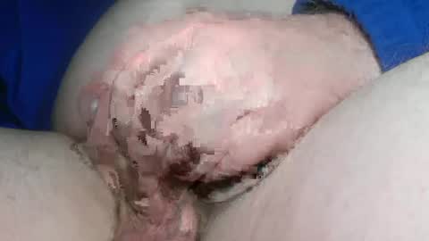 pytongru70 online show from 12/31/24, 08:12