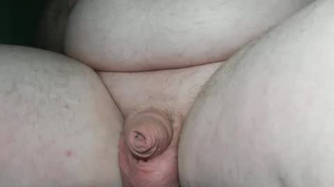 pytongru70 online show from 09/21/25, 02:29