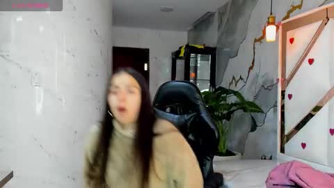 Qetsyah online show from 03/13/26, 12:34