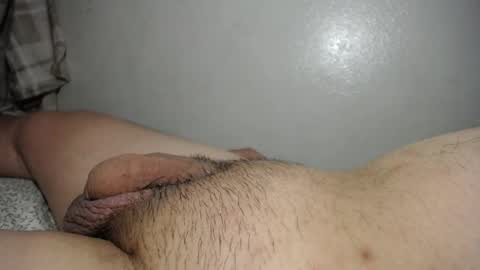 qqqwer21 online show from 04/05/26, 05:48