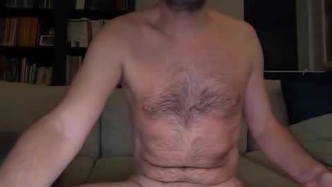 Snapshot of qsx9 chatting on 01/18/26, 11:19 Quentin online show from 01/18/26, 11:19